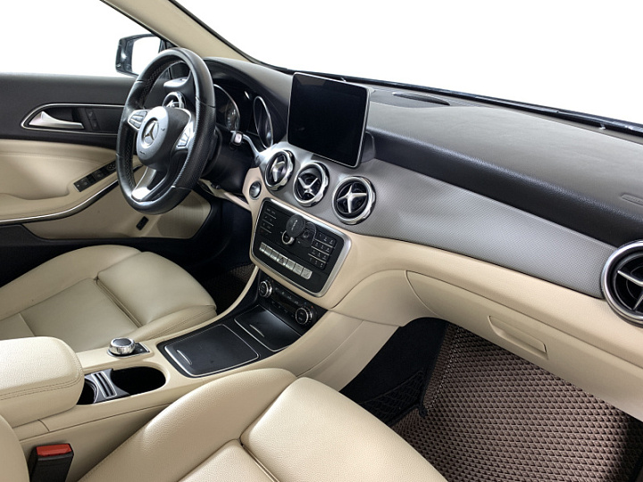 MERCEDES-BENZ GLA 1.6, 2018 года, Робот, ЧЕРНЫЙ