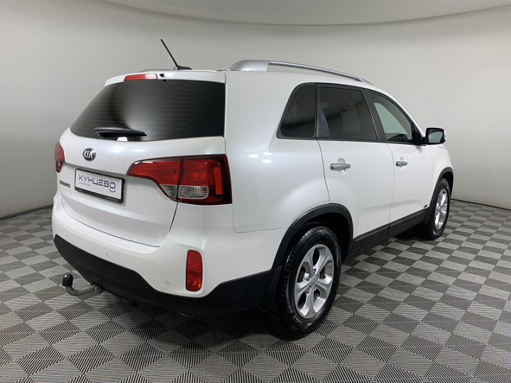 KIA Sorento 2.4, 2018 года, Автоматическая, БЕЛЫЙ