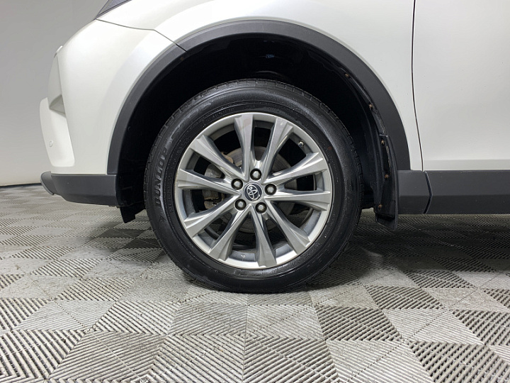 TOYOTA RAV4 2, 2018 года, Вариатор, БЕЛЫЙ