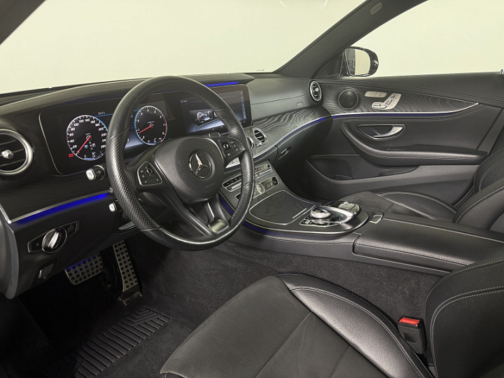 Mercedes-Benz E-Класс 2, 2018 года, Автоматическая, ЧЕРНЫЙ