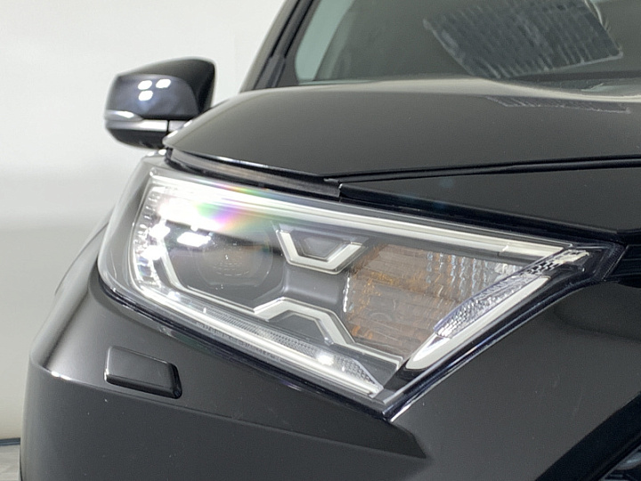 TOYOTA RAV4 2.5, 2021 года, Автоматическая, ЧЕРНЫЙ