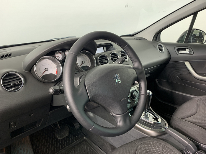 PEUGEOT 308 1.6, 2010 года, Автоматическая, ЧЕРНЫЙ