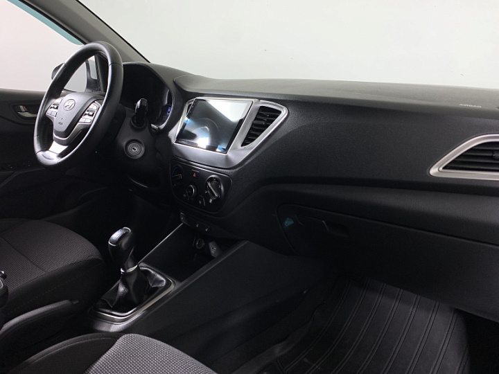 HYUNDAI Solaris 1.4, 2019 года, Механика, БЕЛЫЙ