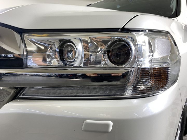 Toyota Land Cruiser 200 4.461, 2019 года, atm6, Белый