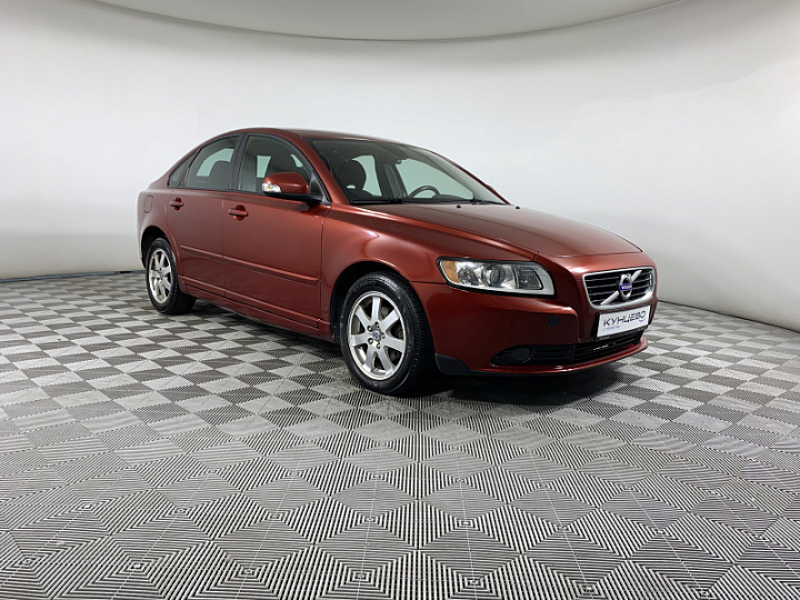 VOLVO S40 2, 2011 года, Робот, КРАСНЫЙ