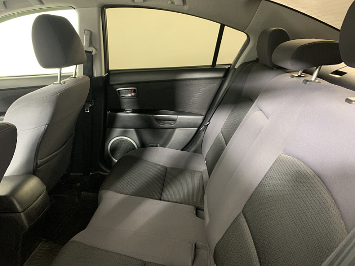 MAZDA 3 2, 2008 года, Механика, СЕРЫЙ