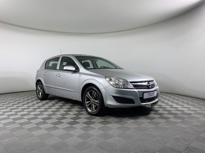 OPEL Astra 1.8, 2008 года, Автоматическая, Серебристый