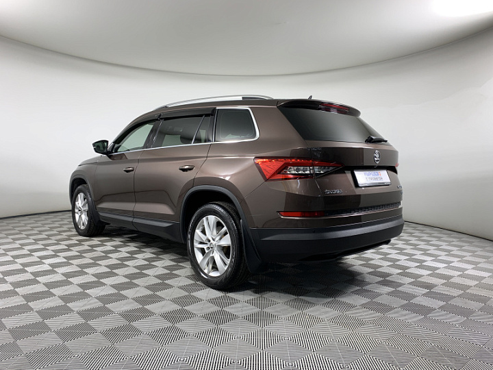 SKODA Kodiaq 2, 2018 года, Робот, КОРИЧНЕВЫЙ