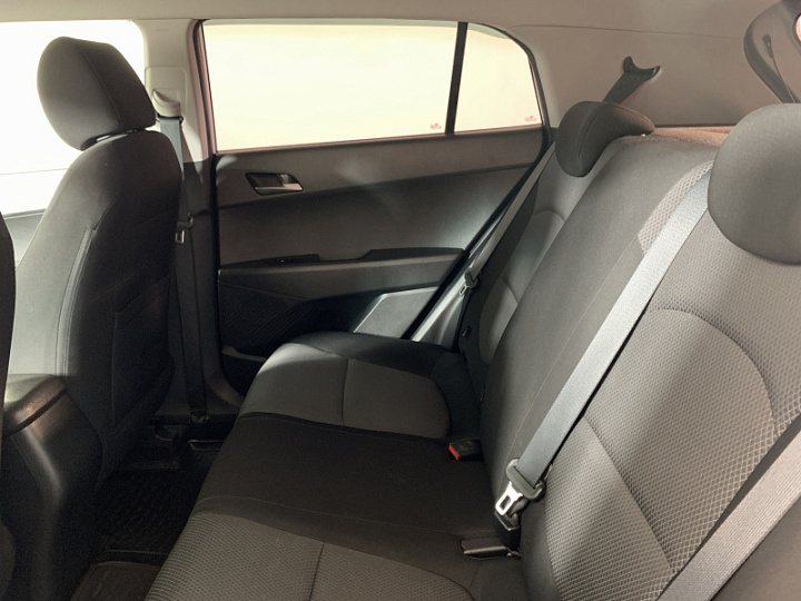 HYUNDAI Creta 2, 2018 года, Автоматическая, Серебристый