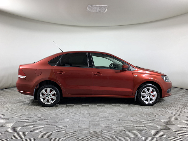 VOLKSWAGEN Polo 1.6, 2011 года, Автоматическая, ВИШНЕВО-КРАСНЫЙ