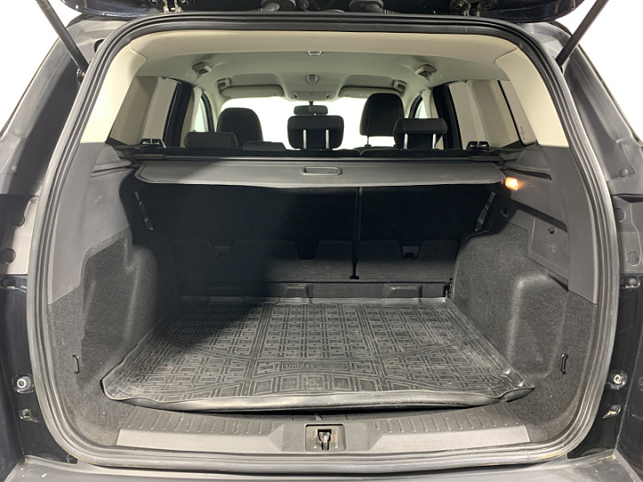 FORD Kuga 2.5, 2016 года, Автоматическая, ЧЕРНЫЙ