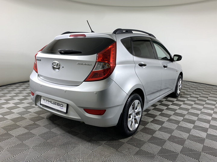 HYUNDAI Solaris 1.6, 2012 года, Автоматическая, Серебристый