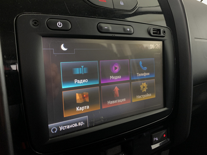 RENAULT Duster 2, 2017 года, Автоматическая, ЗЕЛЕНЫЙ
