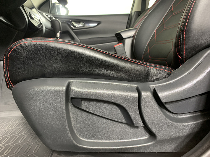 NISSAN Qashqai 1.2, 2016 года, Вариатор, КРАСНЫЙ