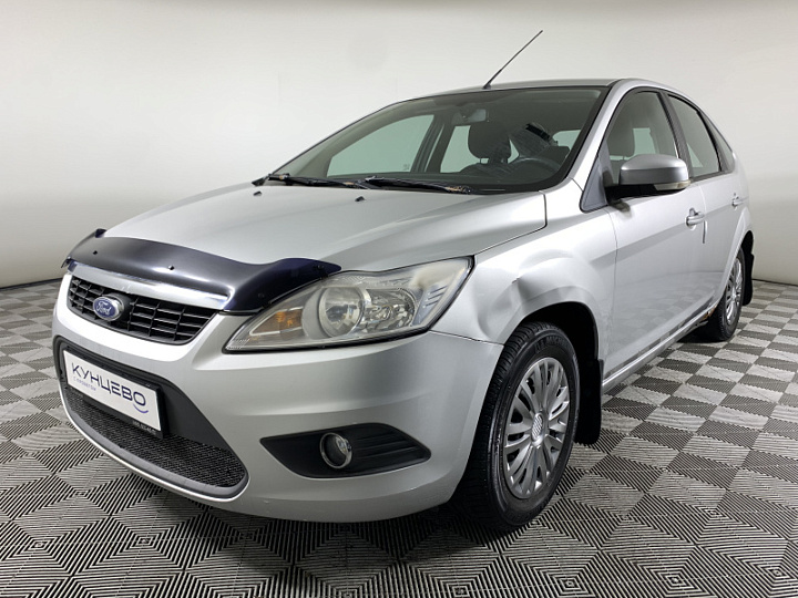 Ford Focus 1.6, 2010 года, Автоматическая, Серебристый