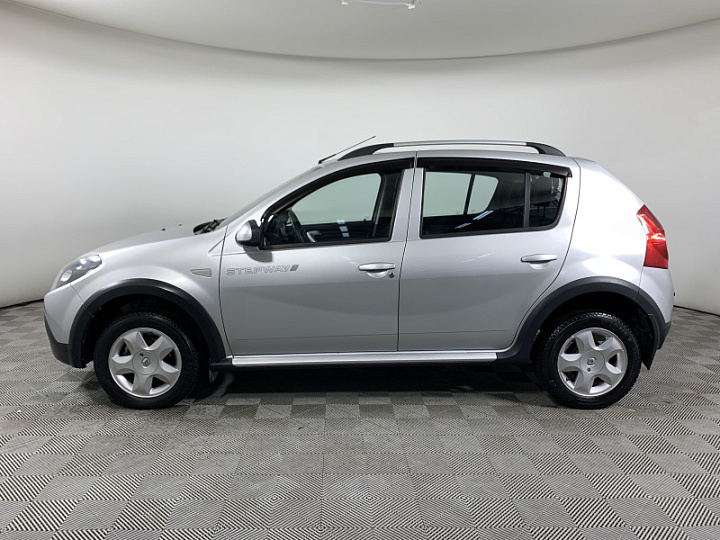 RENAULT Sandero Stepway 1.6, 2013 года, Механика, Серебристо-желтый