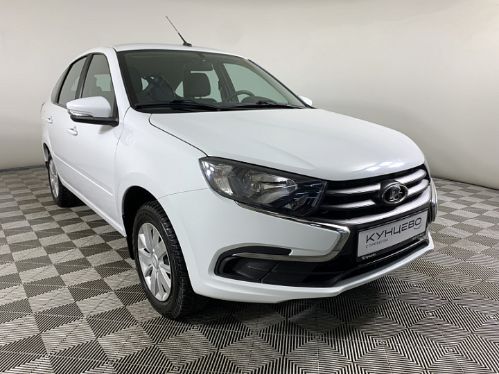 Lada Granta 1.6, 2023 года, Механика, БЕЛЫЙ