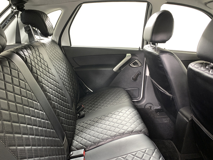 Lada Granta 1.6, 2019 года, Механика, БЕЛЫЙ