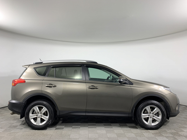 TOYOTA RAV4 2.2, 2014 года, Автоматическая, Бронзовый