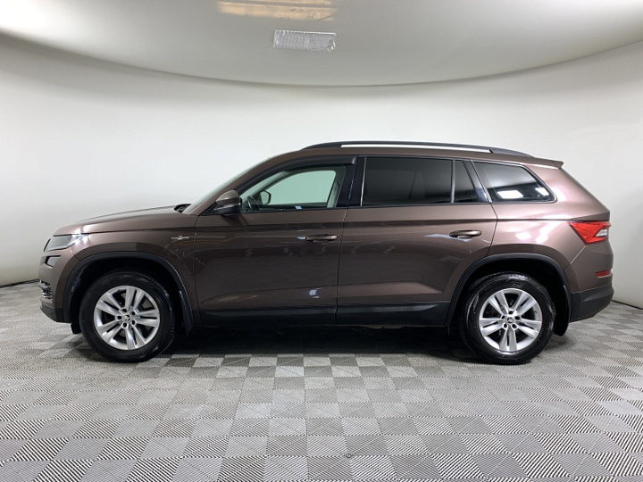 SKODA Kodiaq 2, 2018 года, Робот, КОРИЧНЕВЫЙ
