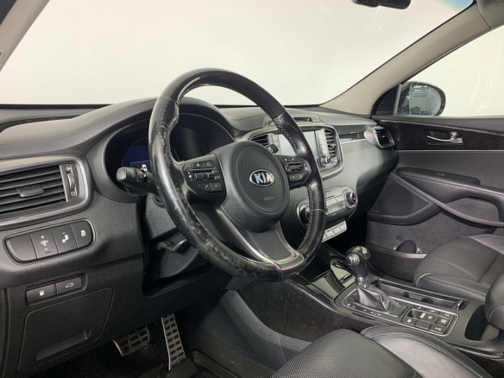 KIA Sorento 2.2, 2015 года, Автоматическая, СЕРЫЙ
