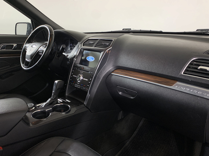FORD Explorer 3.5, 2017 года, Автоматическая, СЕРЫЙ