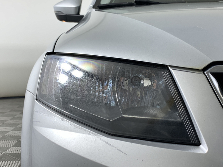 SKODA Octavia 1.4, 2016 года, Робот, Серебристый