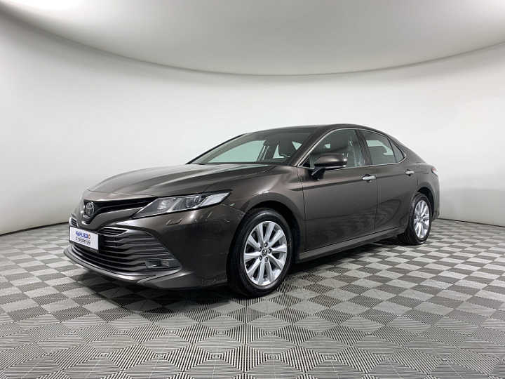 TOYOTA Camry 2.5, 2018 года, Автоматическая, Серо-коричневый