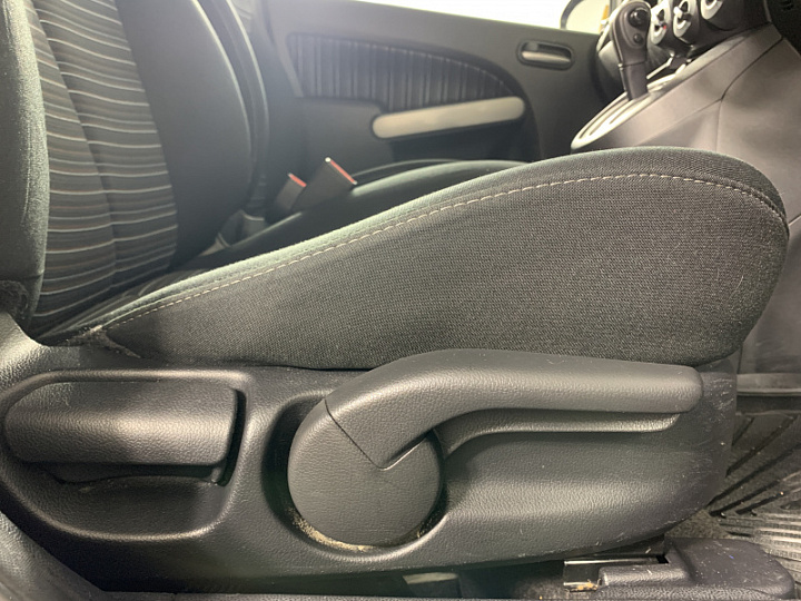 MAZDA Demio 1.4, 2009 года, Автоматическая, СИНИЙ