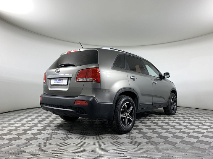KIA Sorento 2.4, 2012 года, Автоматическая, БЕЛЫЙ