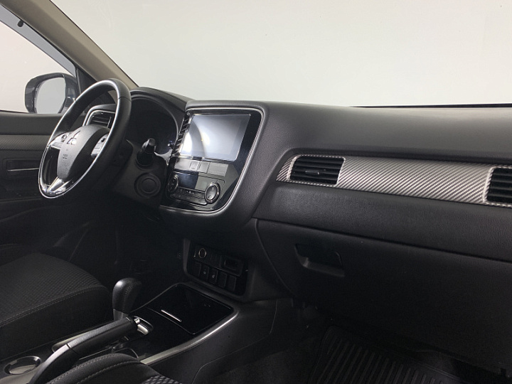 MITSUBISHI Outlander 2, 2018 года, Вариатор, Серебристый