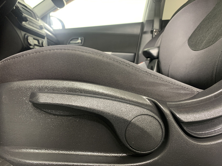 KIA Rio 1.6, 2014 года, Автоматическая, БЕЛЫЙ