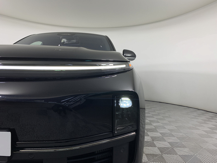 Li Auto L7 1.5, 2023 года, Автоматическая, ЧЕРНЫЙ