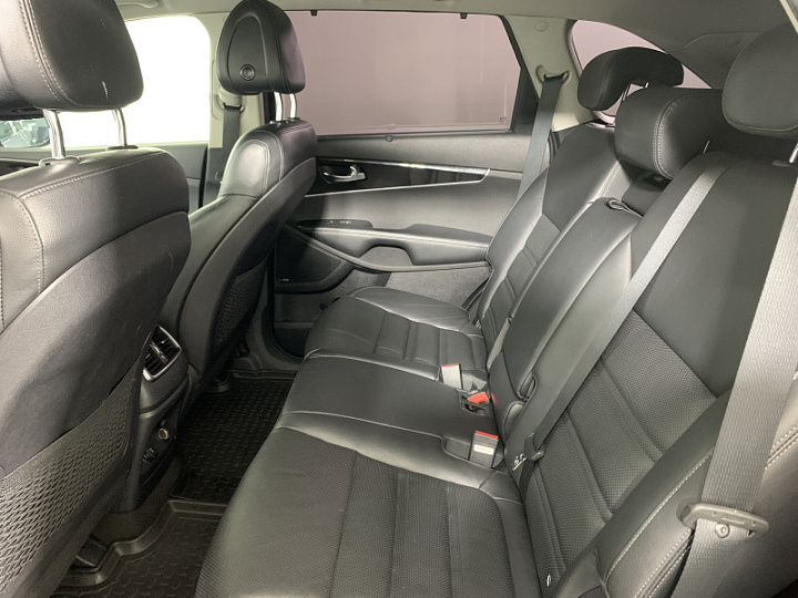 KIA Sorento 2.2, 2015 года, Автоматическая, СЕРЫЙ