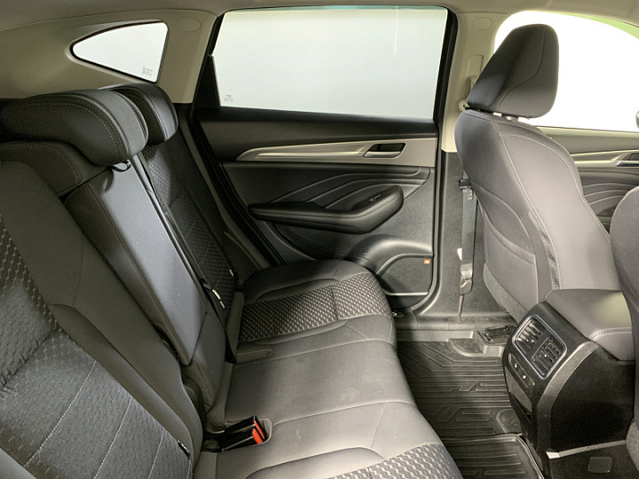 HAVAL F7 2, 2022 года, Робот, СЕРЫЙ