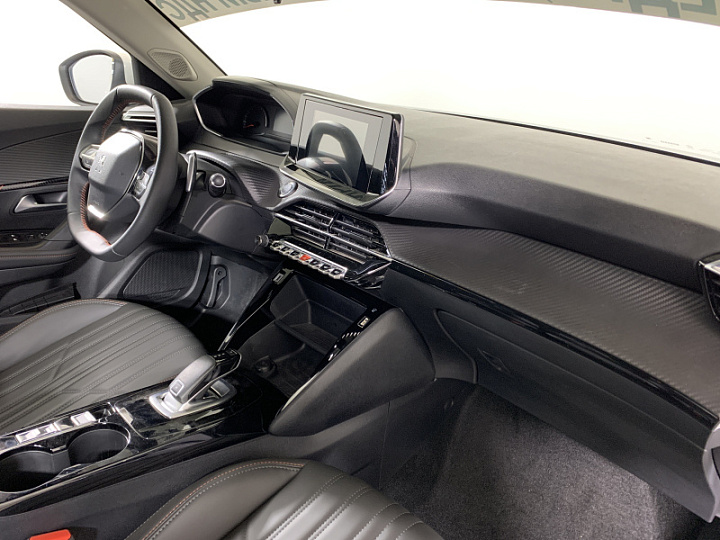 PEUGEOT 2008 1.2, 2023 года, Автоматическая, БЕЛЫЙ