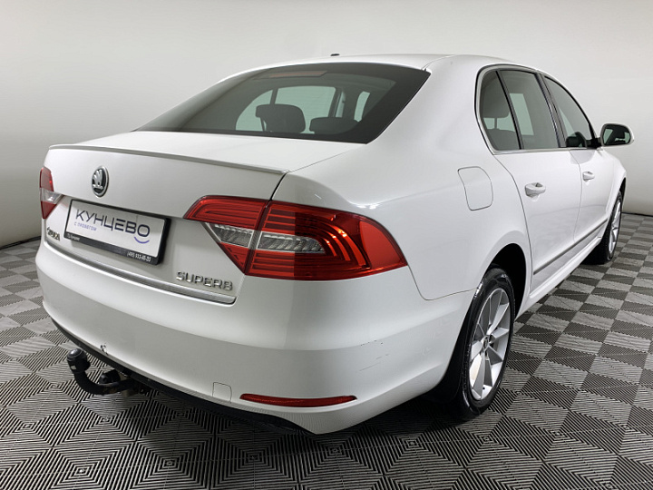 Skoda Superb 1.8, 2015 года, Автоматическая, Белый