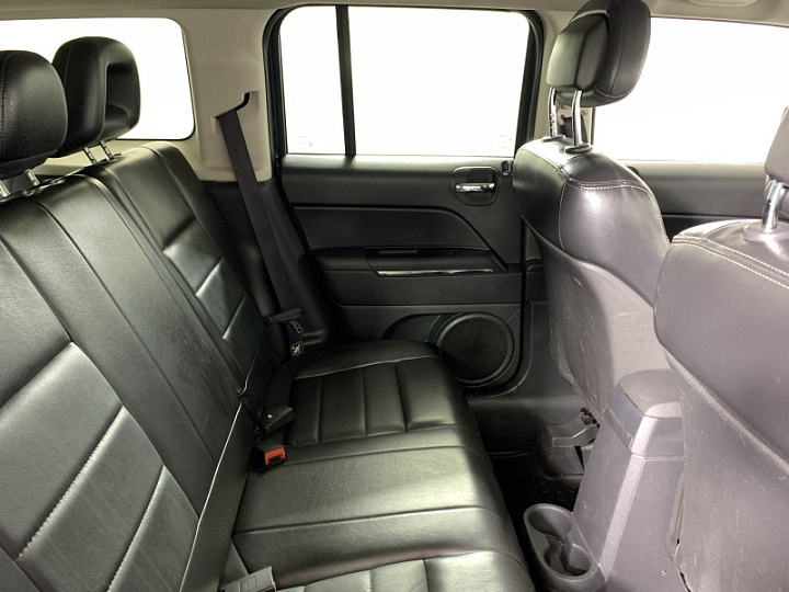 JEEP Liberty (Patriot) 2.4, 2010 года, Вариатор, ТЕМНО-СИНИЙ