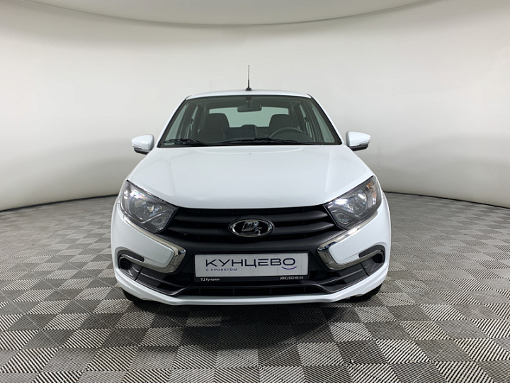 Lada Granta 1.6, 2023 года, Механика, БЕЛЫЙ