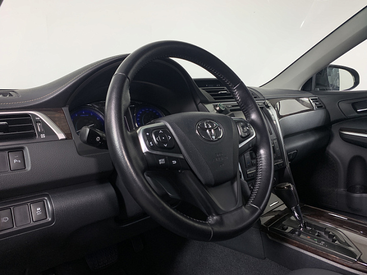 TOYOTA Camry 2.5, 2015 года, Автоматическая, Черный металлик