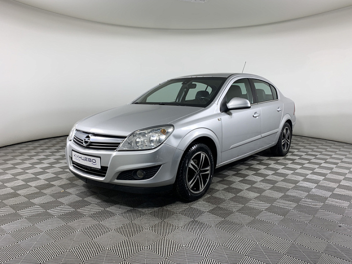 OPEL Astra 1.8, 2012 года, Автоматическая, Серебристый