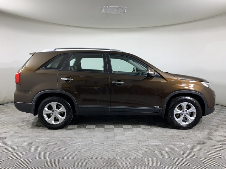 KIA Sorento 2.4, 2017 года, Автоматическая, КОРИЧНЕВЫЙ