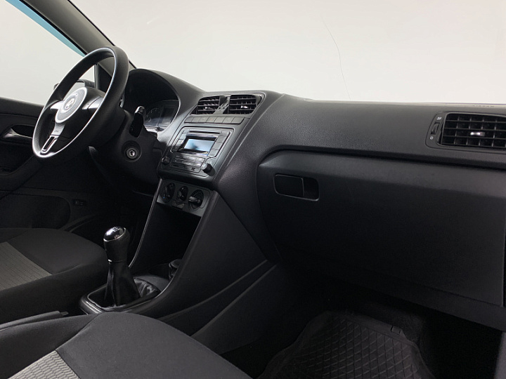 VOLKSWAGEN Polo 1.6, 2015 года, Механика, БЕЛЫЙ