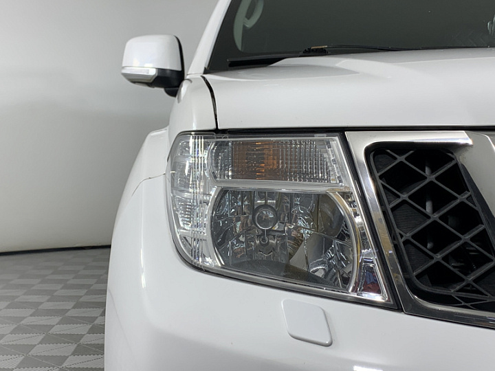 NISSAN Pathfinder 2.5, 2013 года, Автоматическая, БЕЛЫЙ