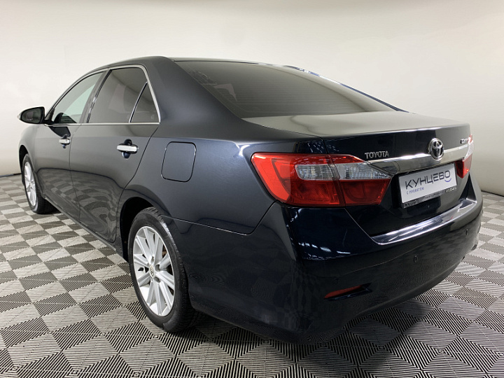 TOYOTA Camry 2.5, 2013 года, Автоматическая, Аквамарин