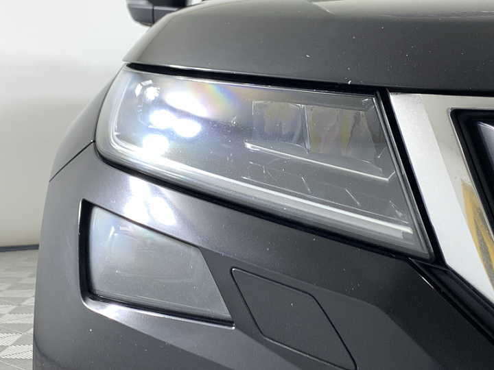SKODA Kodiaq 2, 2019 года, Робот, ЧЕРНЫЙ