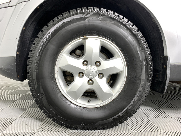 SSANGYONG Kyron 2.3, 2012 года, Автоматическая, Серебристый