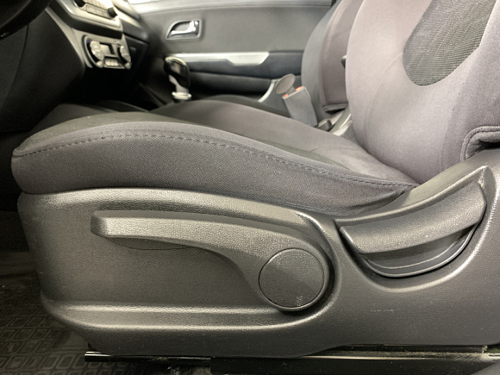 KIA Rio 1.6, 2014 года, Механика, БЕЛЫЙ