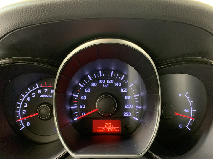 KIA Rio 1.6, 2012 года, Механика, СЕРЫЙ