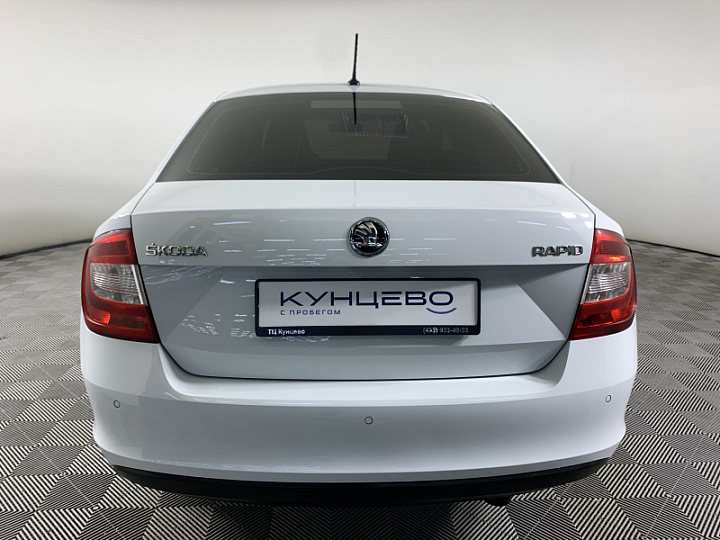 SKODA Rapid 1.6, 2015 года, Механика, БЕЛЫЙ
